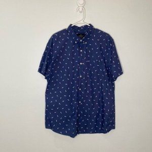 American Outfitters Men Blue All Over Shark Print Button Down Shirt Size XL